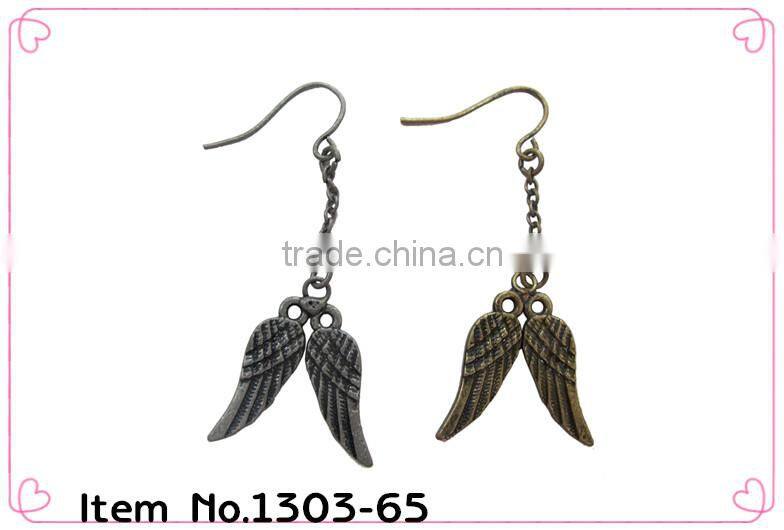 fancy teenagers' crown stud earring