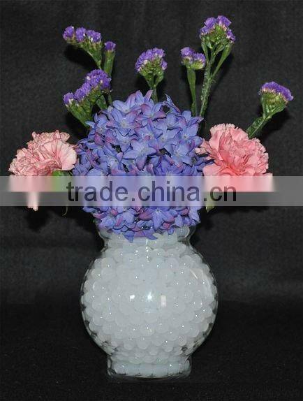 The purple deco beads for silk flowers arrangement