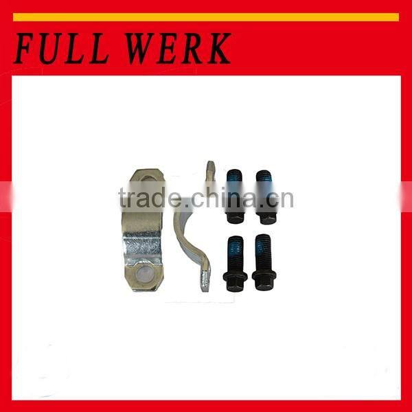 High quality steel material Plate and screw bolt kit 3-70-28X for universal joint / cross joint