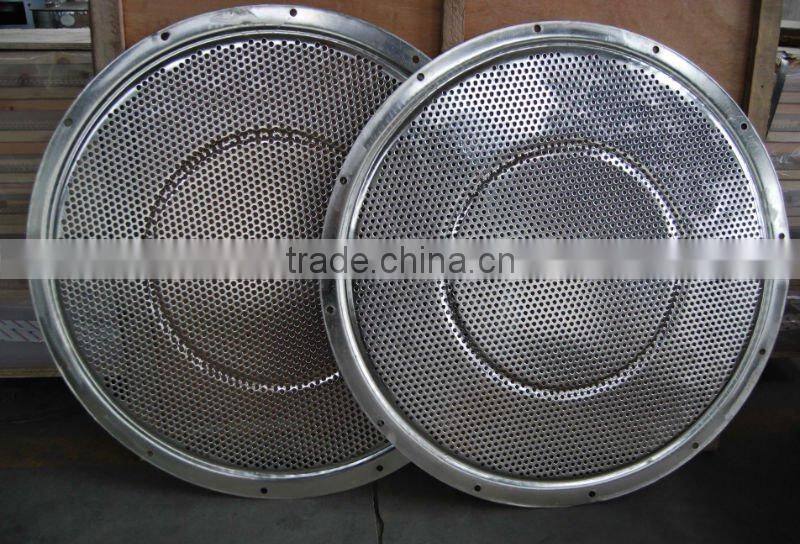 Vibrator shaker screen for pepper
