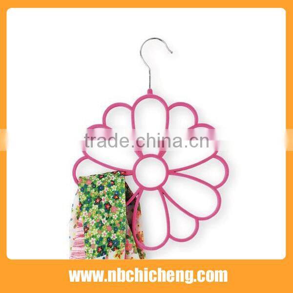 Flower Shape Plastic Scarf Hanger