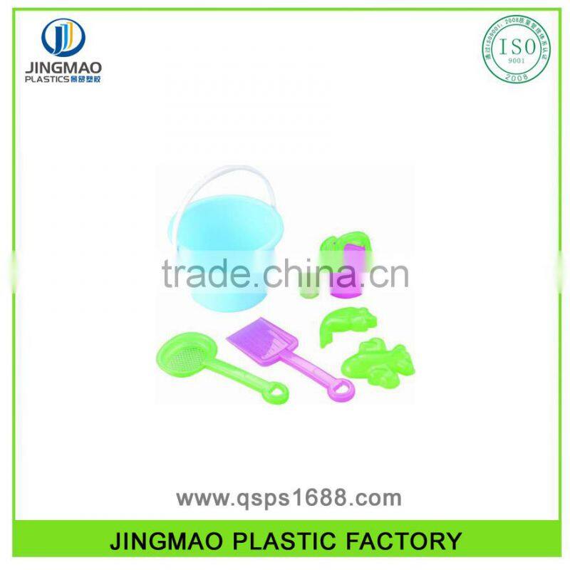 2013 Plastic Beach Toy Set