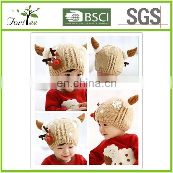 Alibaba fashional 100% acrylic knitted baby christmas hat