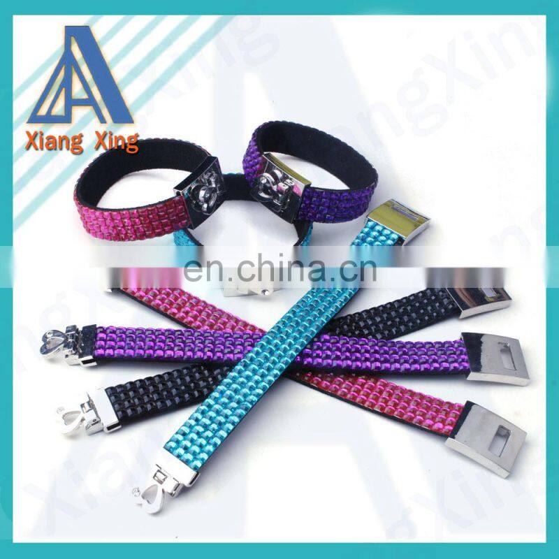 High Quality Rhinestone Strap Lanyard Neck ID Badge Key Card Badge Phone Holder
