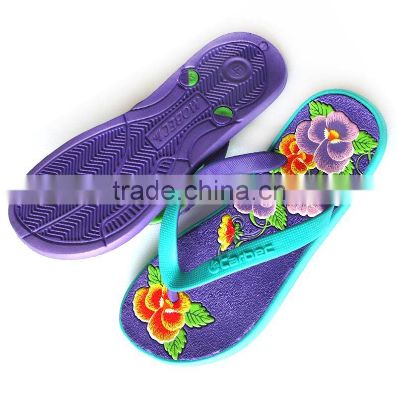 Ladies' fashion flip flop