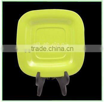 Plastic tableware for dessert