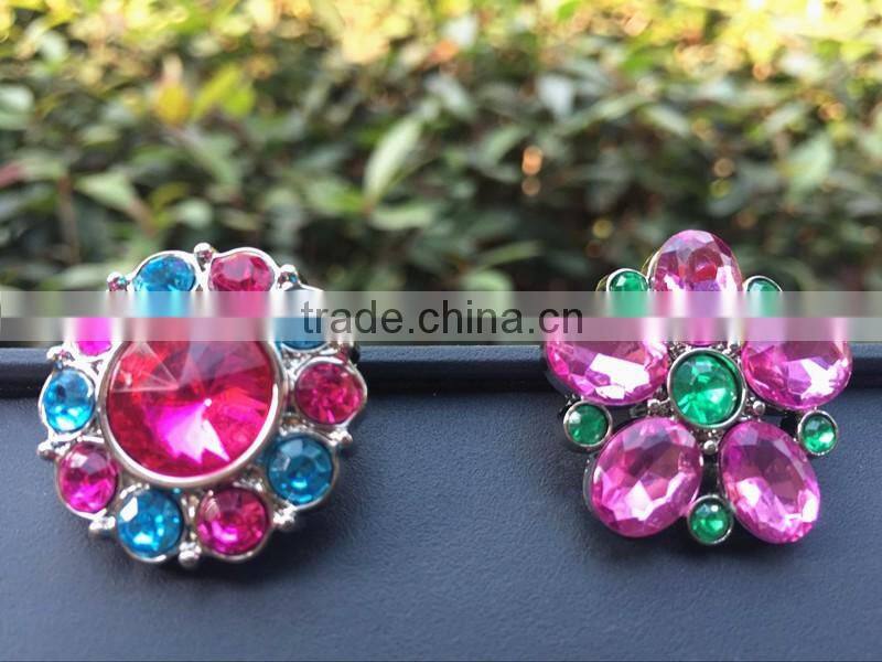 2016 rhinestone acrylic plastic colorful button sewing with shank bulk cheap high quality button flower center