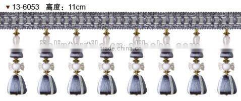 Fringes wholesalers 100% rayon material acrylic bead curtain tassel fringe beaded fringe with suede fabric