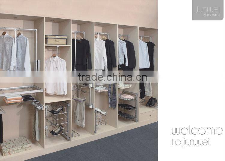 Aluminum wardrobe hanging rail