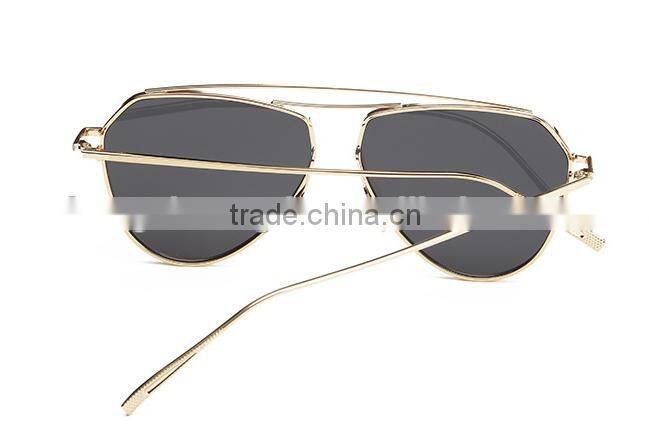 2016 fashionable UV400 polarized metal sunglass with custom logo
