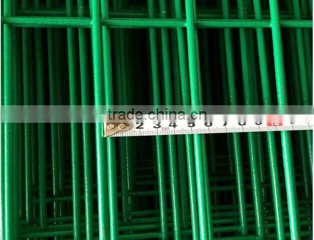 China supplier Hot-dipped galvanized / pvc coated / powder coated welded wire mesh fence