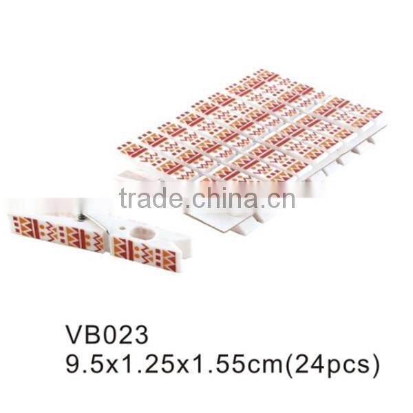 VB025 clip hanger matched plastic clothespins