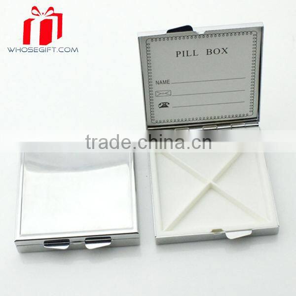 Exquisite Fashion Portable Round Pill Box With Crystal And Epoxy Coating On The Lid
