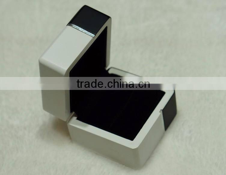 High end wooden box making machine fro jewelry packaging wholesale