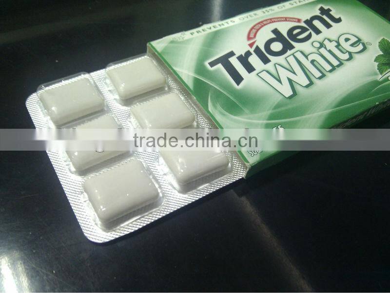 High quality PLC control chewing gum blister packing machine