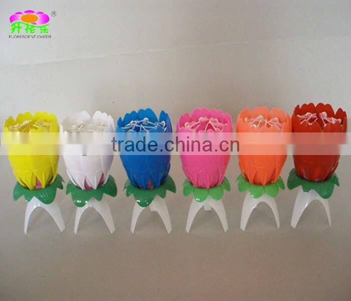 flowering musical birthday candle