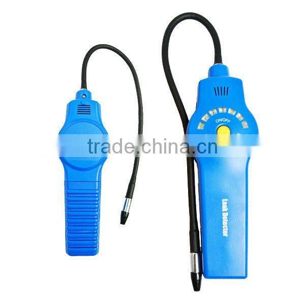 Handheld Halogen Leak Detector 305mm probe length Negative Corona Sensor Type with Dual-color LED Indicator