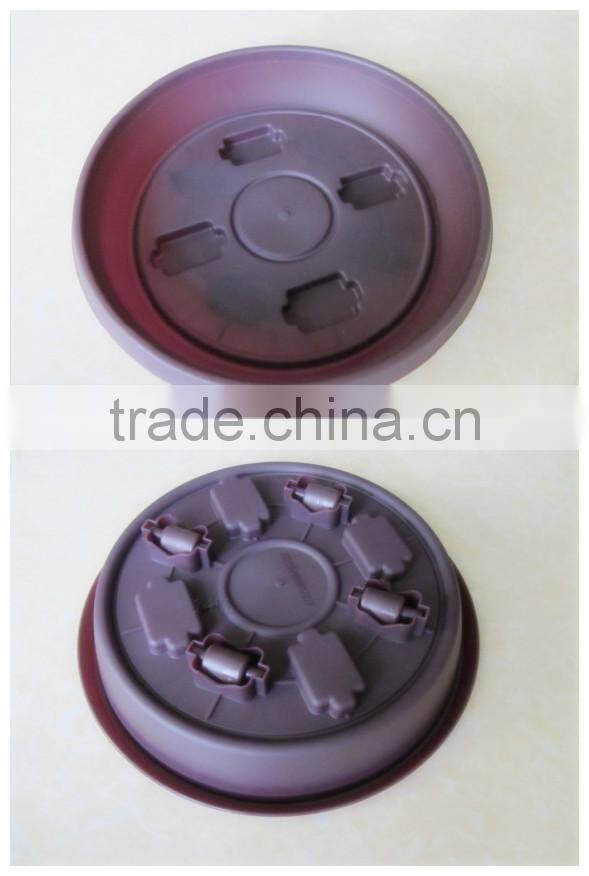 unique plastic flower pot dish with 4 wheel