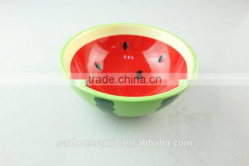 Chaozhou Supplier stocked glazed love shape porcelalin bowls household bowls