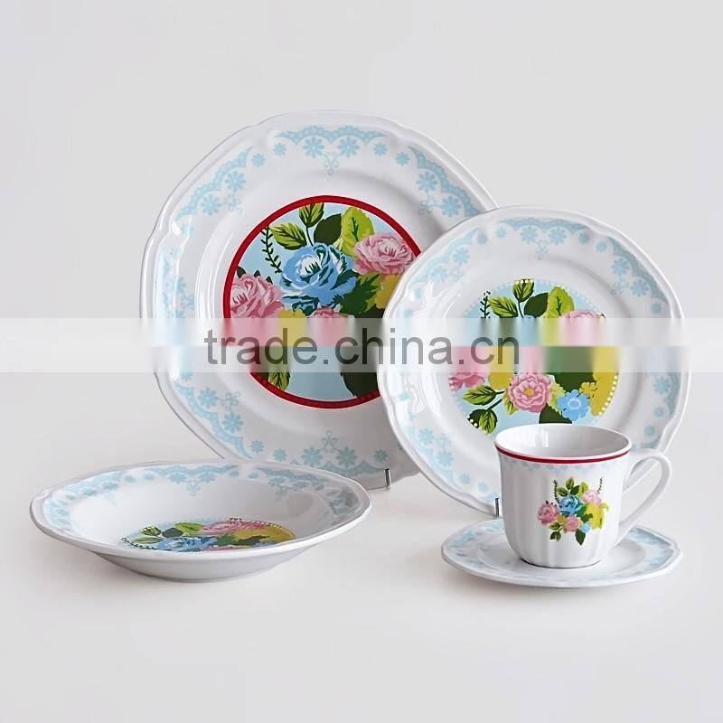 set of 16pcs&20pcs porcelain dinnerware with Christmas printing Christmas printing dinnerware set Porcelain dinner set