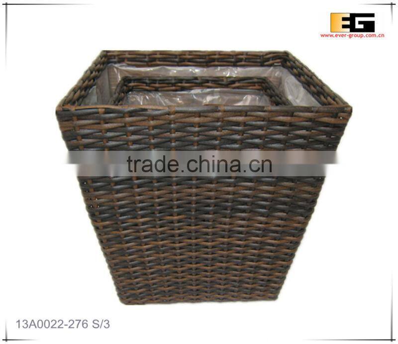 Plastic/PE rattan square with liner flower planter