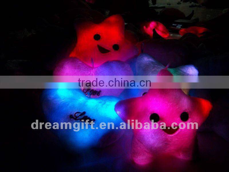 2012 new LED product flashing pillow included battery 5 colors light up your room