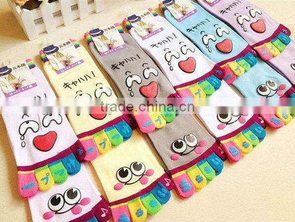 Socks Manufacturers China Street Fashion Wholesale Fluorescent Color Korean Cartoon Crying Smiley Face No Show Women Socks