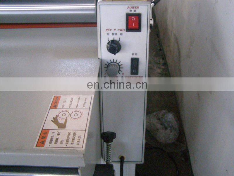 Auto Roll laminator machine With conveyor belt