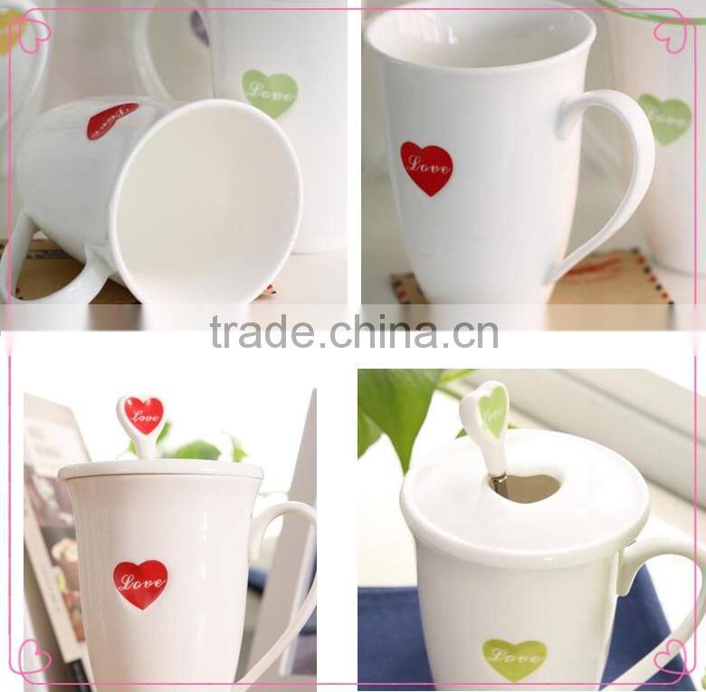 heart shape ceramic coffee cup with spoon/heart shaped ceramic cup with lid