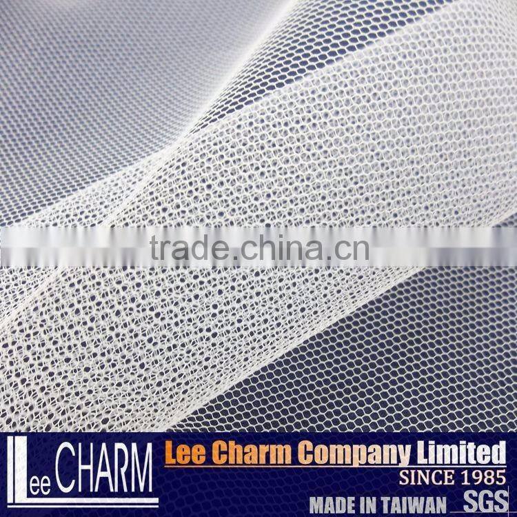 Taiwan 100 Polyester 30D Hexagon Soft White Tulle Net Fabric