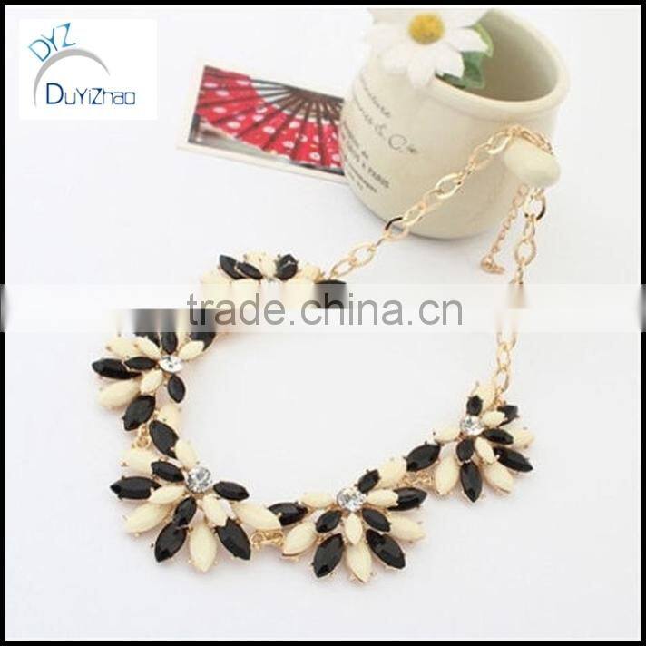 promotion Flower Bubble Bib Choker Statement Necklace