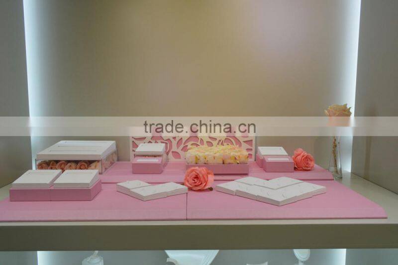 jewelry display props roman style resin jewelry window display stands