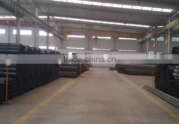 Modern creative carbon steel pipe wall shelf