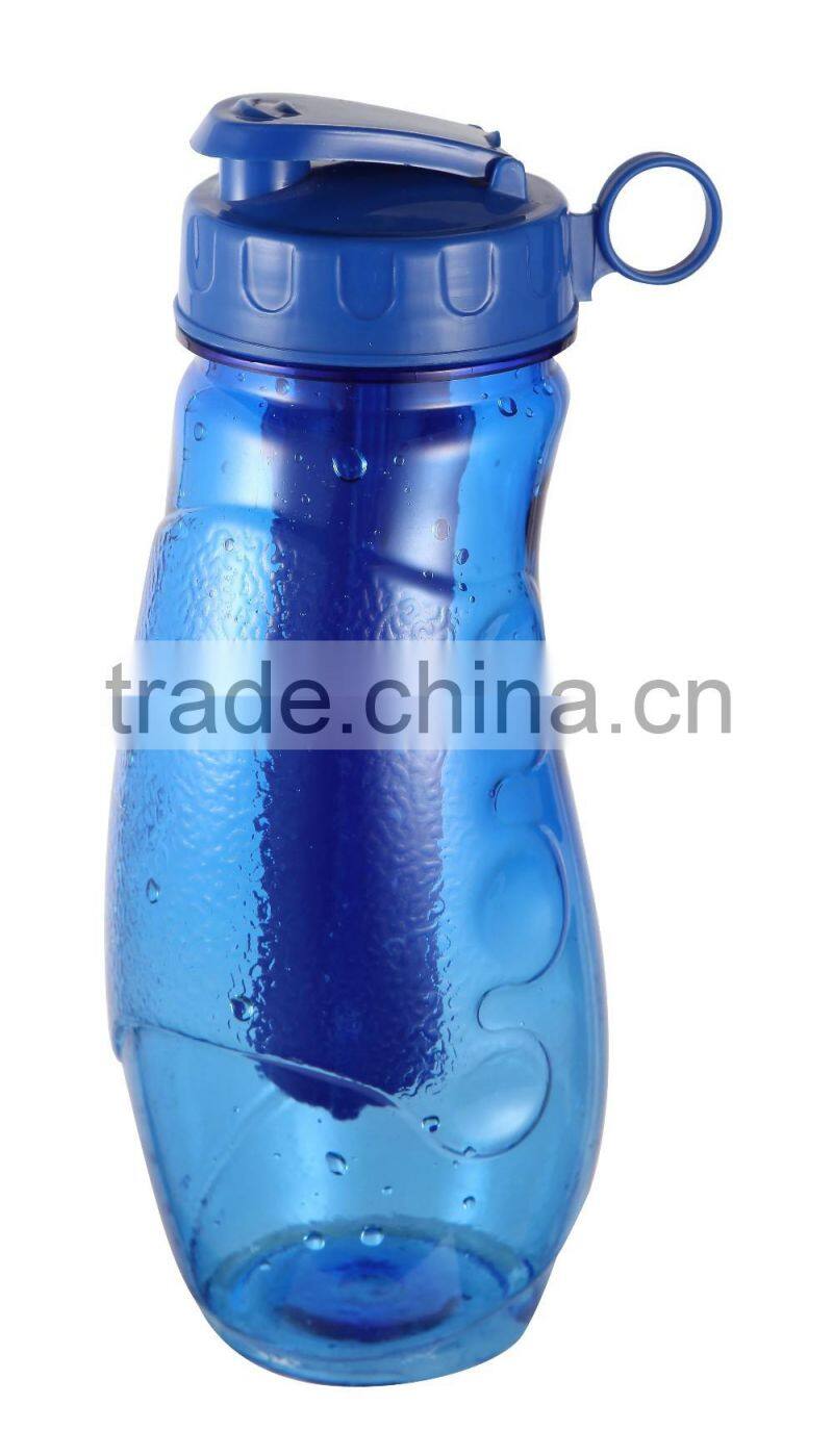 2016 New design BPA free high quality plastic sport water bottle with ice infuser