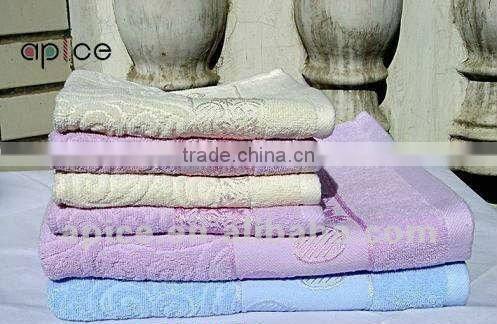 multi-color bath towels