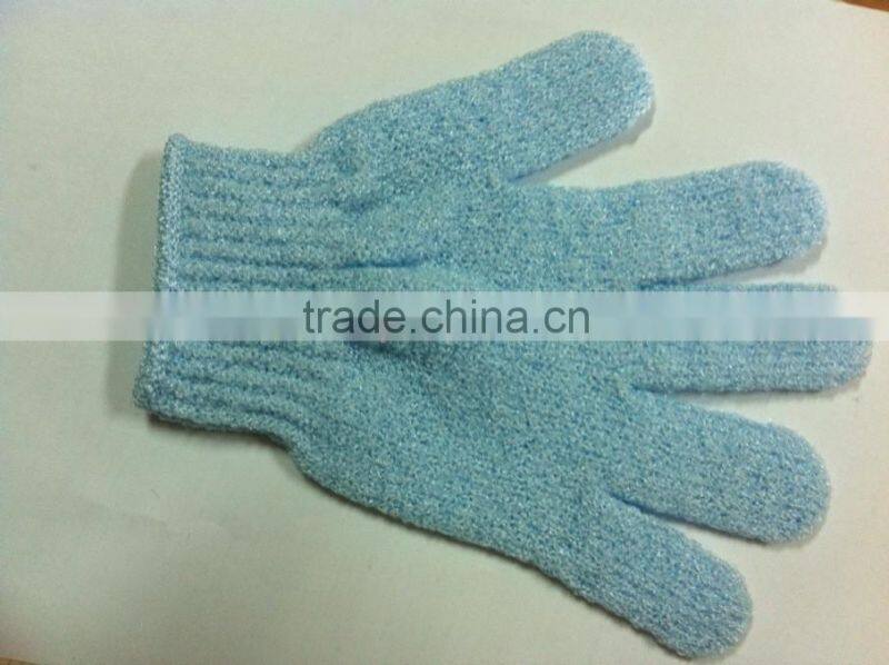 Nylon exfoliating gloves bath mitt