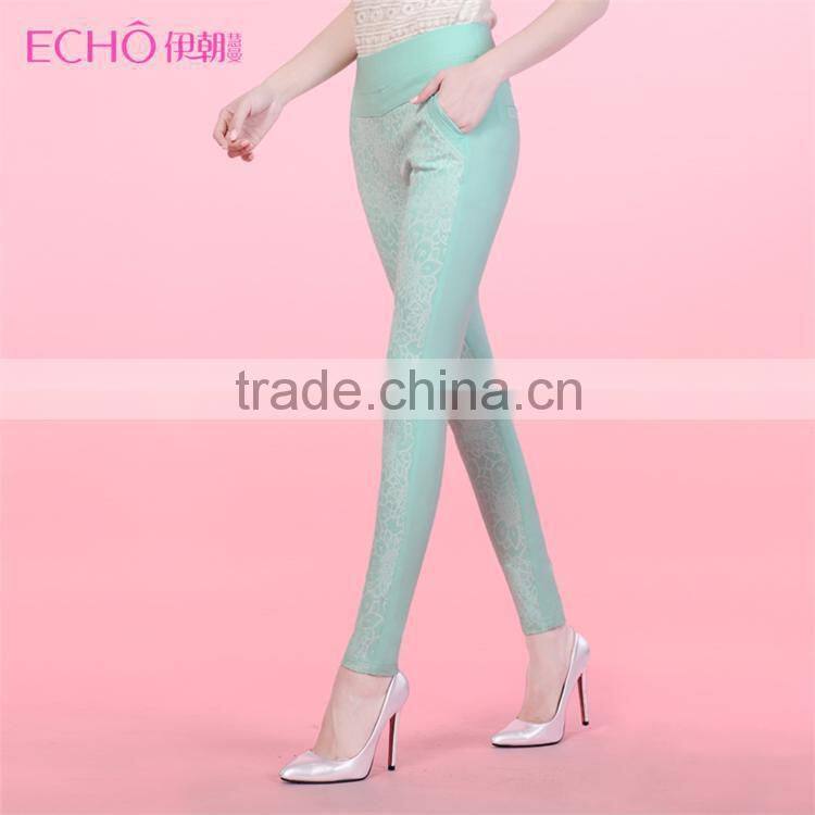 Leopard jacquard elastic fabric