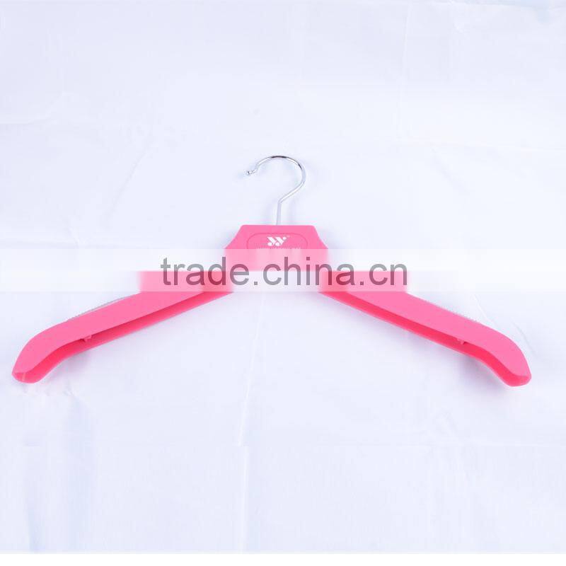 High Quality Garment Usage Cloth Plastic Coat Hanger for Display