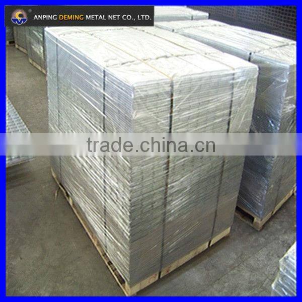 DM reinforcing mesh manufacture