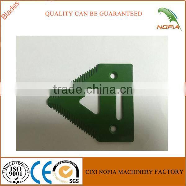 John Deere H207930 law mower knife section