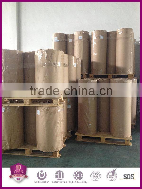 Frosted polycarbonate sheet, solid polycarbonate sheet