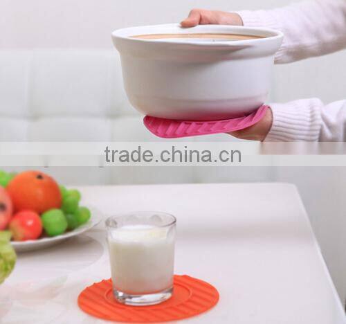 Supply creative fashion Multipurpose round silicone cup mat /insulation pad