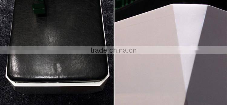 Moderm Symple Sofa Chair for Clothing Store