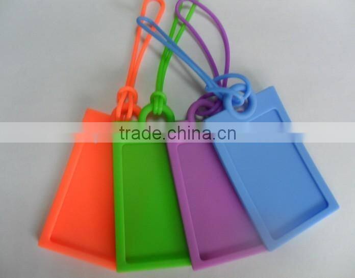 Fashion luggage FDA tag Promotion Eco-friendly custom wholesale Silicone luggage tag with rope