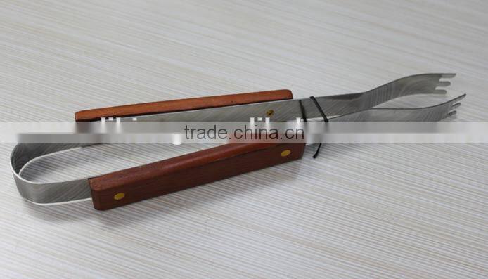 Factory price 3 pcs wooden handle bbq grill tool sets