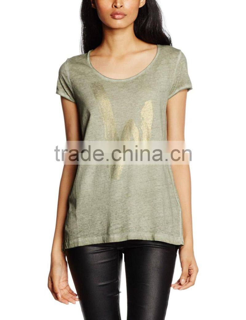 Ladie's back curved hem short sleeve front print and oil wash t-shirt