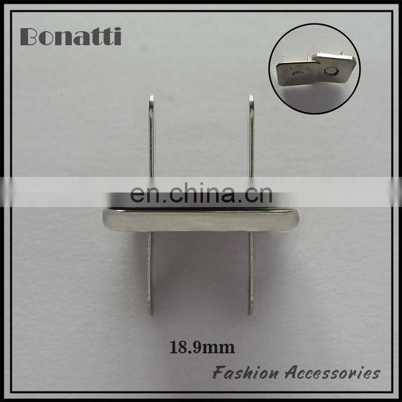 heart-shaped magnetic button