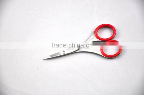 Scissors products can be used for animals manicure