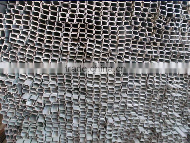 China upvc double sliding window with flyscreen