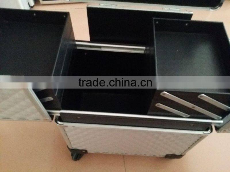 trolley vanity beauty box with 360 degree wheels